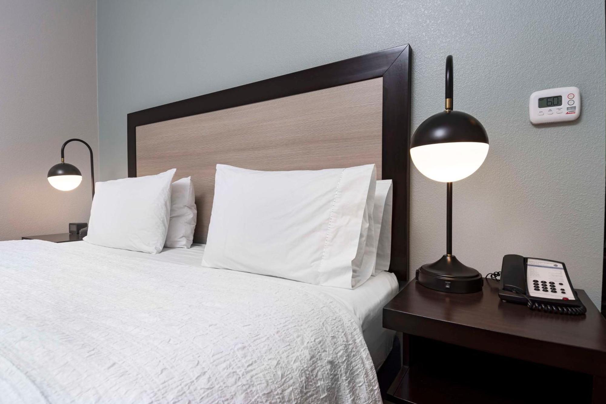 Hampton Inn & Suites - Raleigh Downtown Kültér fotó
