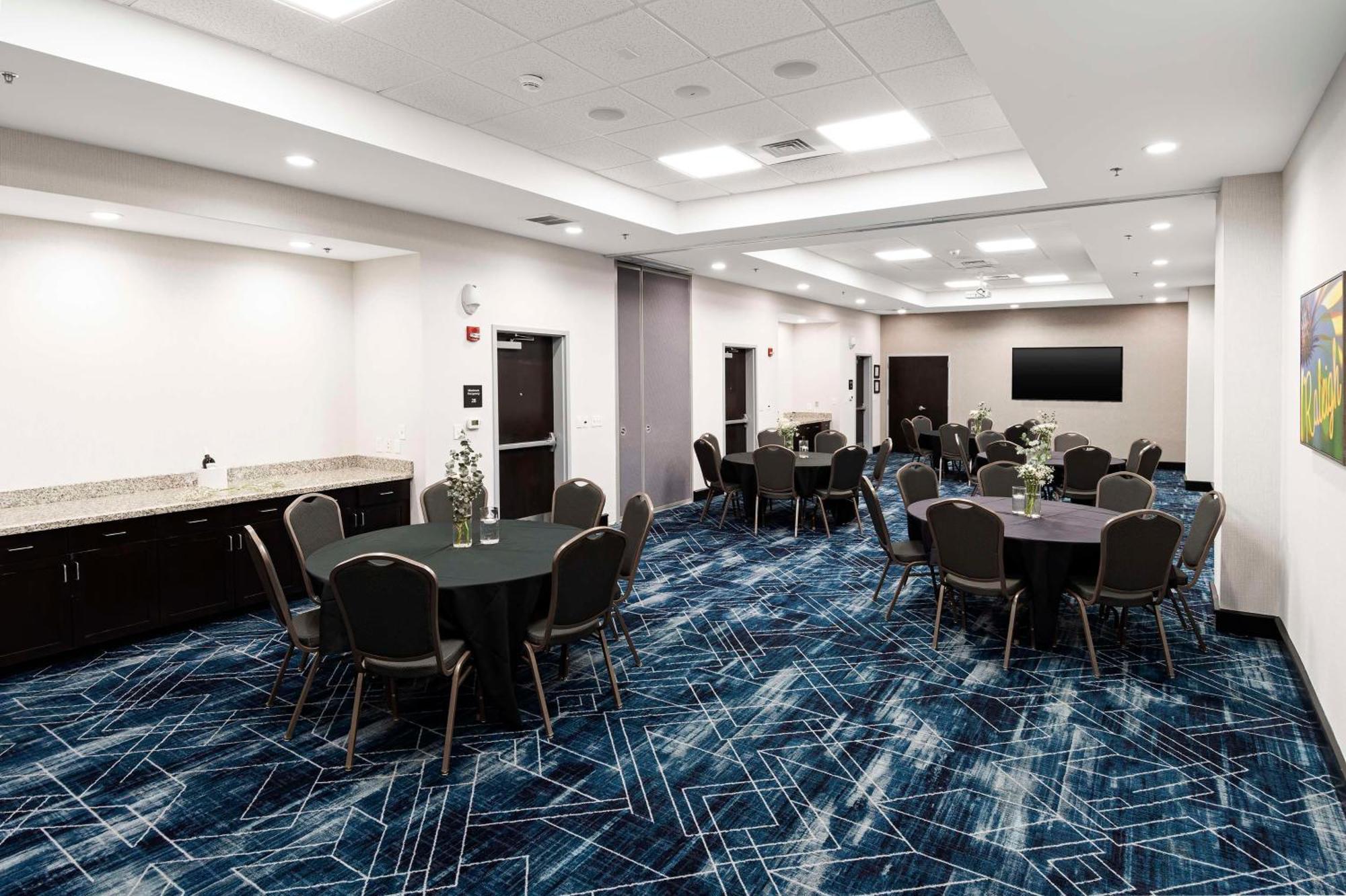 Hampton Inn & Suites - Raleigh Downtown Kültér fotó