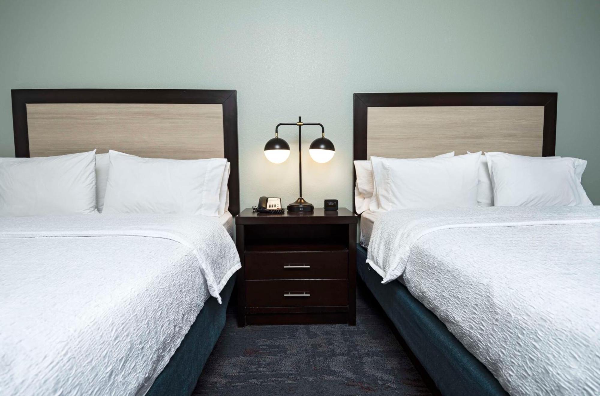 Hampton Inn & Suites - Raleigh Downtown Kültér fotó