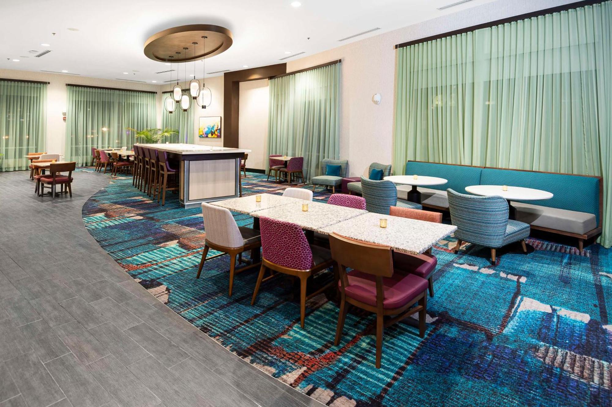 Hampton Inn & Suites - Raleigh Downtown Kültér fotó